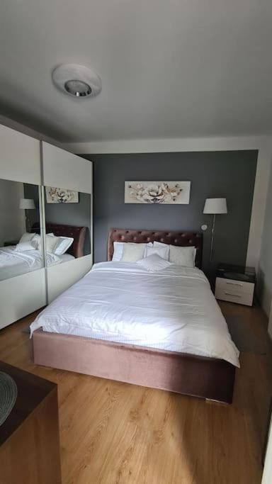 Apartament Vis De Sinaia ! Buitenkant foto